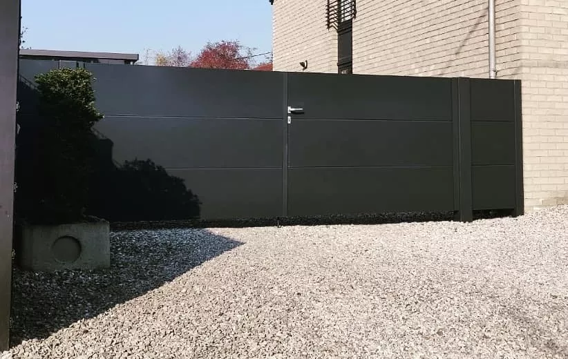Personnalisations de jardin avec clôture rigide
