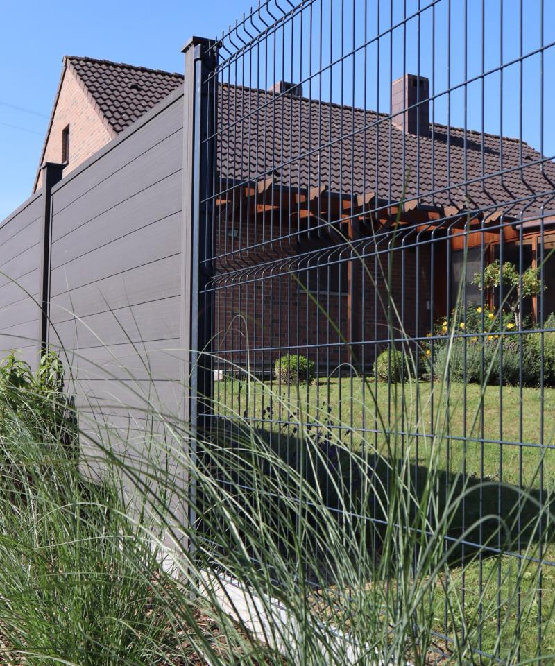 Pose de clôture de jardin rigide Hainaut